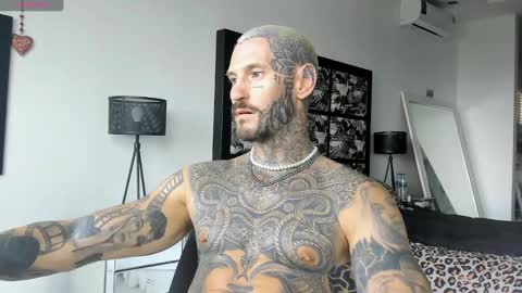 lucasexclusive online show from January 18, 8:41 am