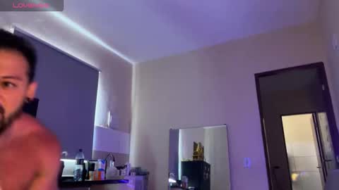 lucasfit24 online show from December 4, 1:42 pm