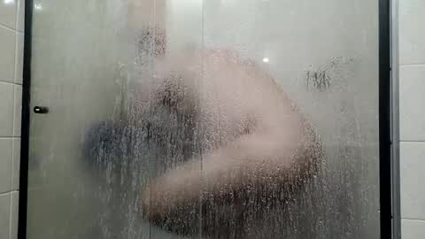 Snapshot of lucasgody chatting on January 2, 11:06 pm lucas online show from January 2, 11:06 pm