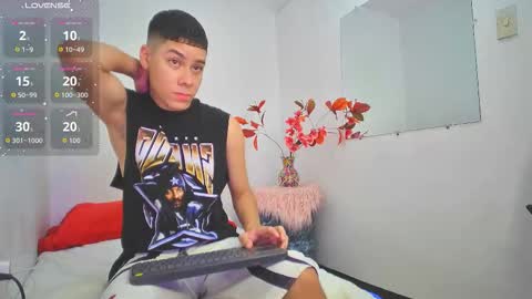 LUCAS TORREZ online show from November 29, 2:47 am