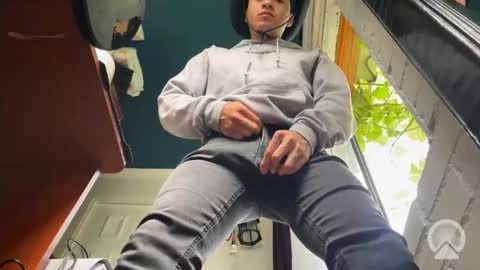 Felipe online show from October 27, 2:32 pm