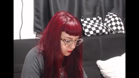 Lulu DCarton online show from February 23, 3:48 am