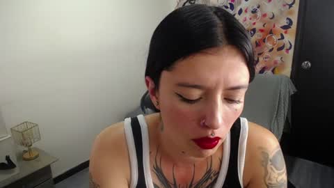 Snapshot of lucia_evans21 chatting on July 14, 8:25 pm lucia_evans21 online show from July 14, 8:25 pm