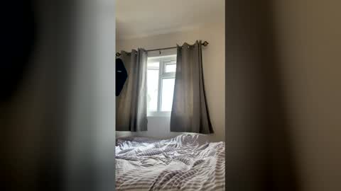 Snapshot of lucia_is_naughty chatting on April 12, 11:26 am Lucia online show from April 12, 11:26 am