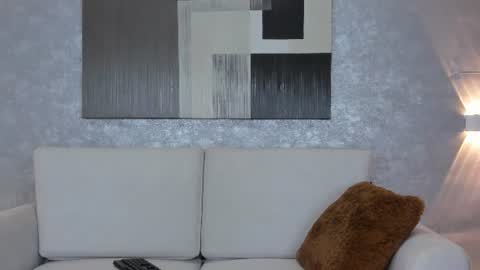 Snapshot of lucia_janne chatting on July 8, 8:35 pm Lucla online show from July 8, 8:35 pm