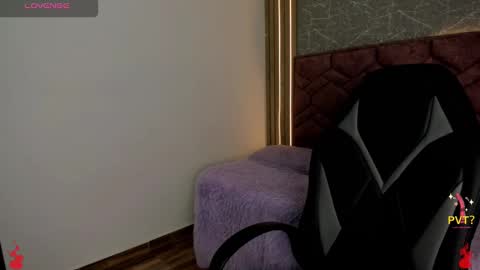 lucia star  online show from December 27, 8:07 pm