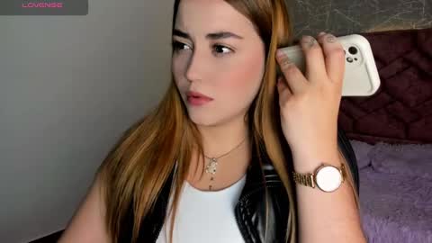 lucia star  online show from December 28, 5:03 pm