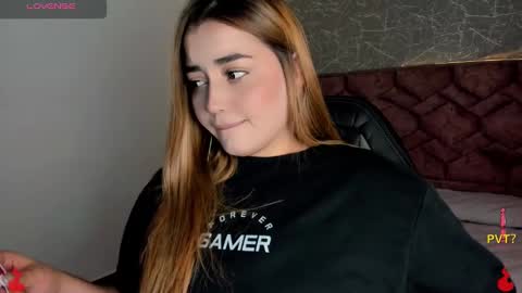 lucia star  online show from January 7, 6:56 pm