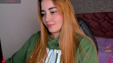 lucia star  online show from January 24, 5:10 am