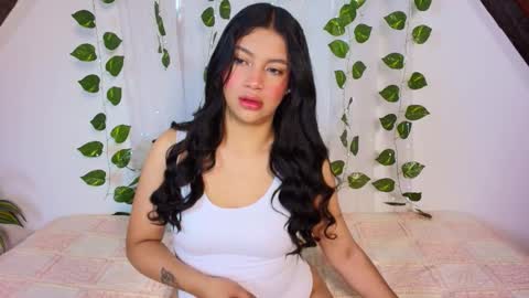 lucia_sweeet online show from December 1, 2:11 pm