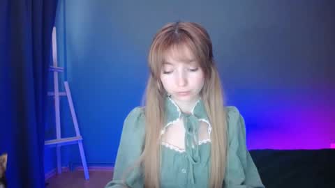 Lucy online show from February 12, 6:19 am