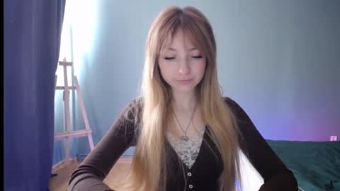 Lucy online show from February 18, 9:43 am