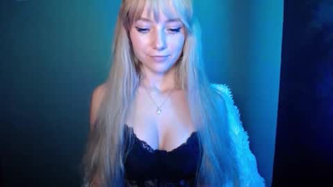 Lucy online show from September 24, 6:44 pm