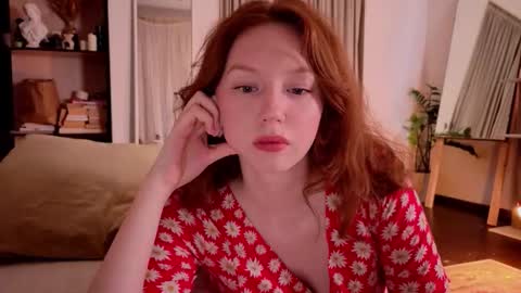 Lucia online show from September 20, 4:08 pm