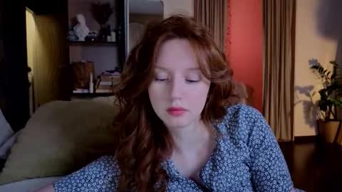 Lucia online show from October 28, 6:21 pm