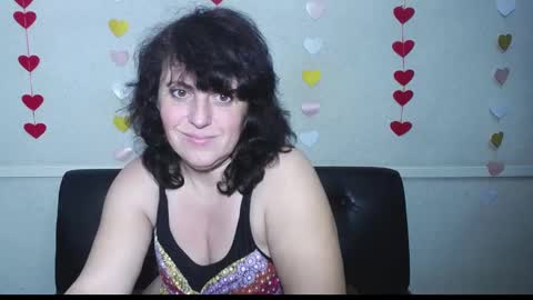 Snapshot of luciami chatting on January 31, 12:06 am LuciaMi online show from January 31, 12:06 am