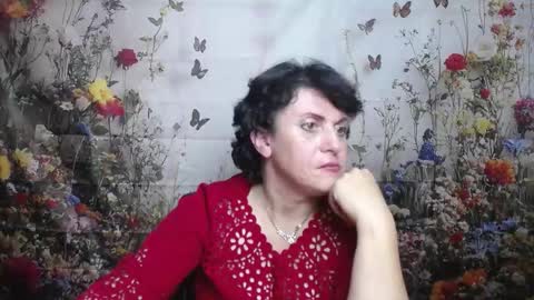 Snapshot of luciami chatting on September 25, 6:55 pm LuciaMi online show from September 25, 6:55 pm