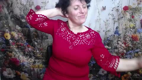 Snapshot of luciami chatting on October 11, 5:50 am LuciaMi online show from October 11, 5:50 am
