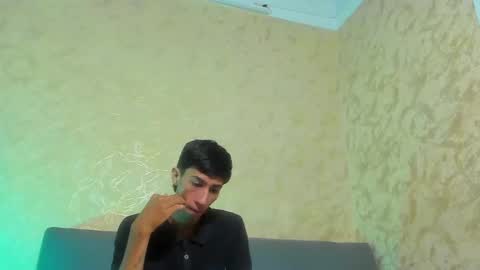 Pirulo online show from November 15, 12:34 pm