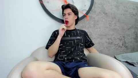 lucian_greyy online show from October 14, 4:02 am