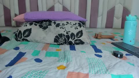 instagram luciana417  online show from February 8, 6:33 am