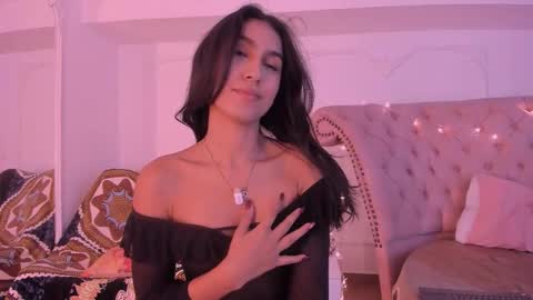 Luciana online show from December 5, 9:00 pm