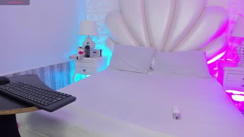    online show from January 15, 4:47 am