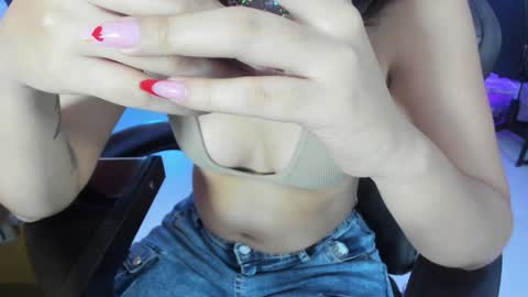    online show from February 1, 4:03 am