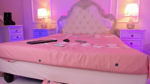    online show from October 18, 4:48 am