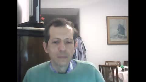 Snapshot of lucianoaxel chatting on December 7, 4:42 am Luciano online show from December 7, 4:42 am