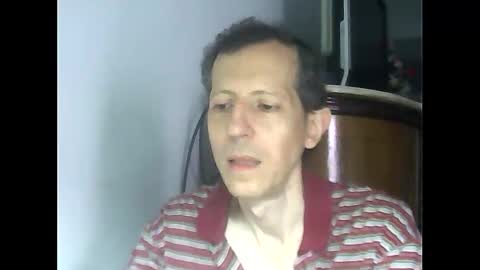 Snapshot of lucianoaxel chatting on February 20, 6:46 pm Luciano online show from February 20, 6:46 pm