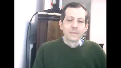 Snapshot of lucianoaxel chatting on October 12, 2:32 am Luciano online show from October 12, 2:32 am