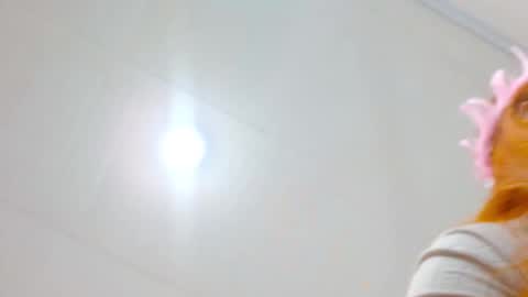 Snapshot of lucie_nicolls chatting on December 9, 8:01 pm Lucie   online show from December 9, 8:01 pm