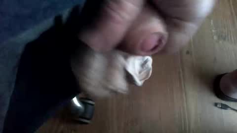 lucienal online show from November 9, 4:33 am