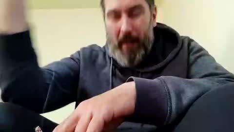 Snapshot of lucifergotharder chatting on December 22, 11:00 am Lucifergotharder online show from December 22, 11:00 am