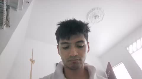 leonel online show from March 6, 9:22 pm