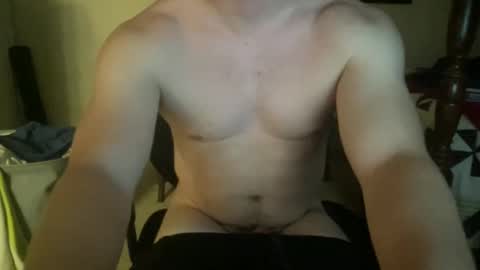 Snapshot of luckboy698 chatting on November 6, 1:06 am luckboy698 online show from November 6, 1:06 am