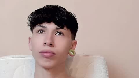 Snapshot of lucke_noor chatting on March 3, 6:22 pm Noor online show from March 3, 6:22 pm