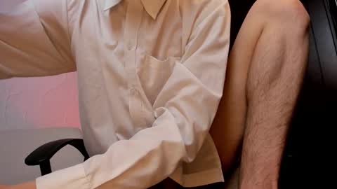 Snapshot of lucke_noor chatting on December 23, 4:21 am Noor online show from December 23, 4:21 am