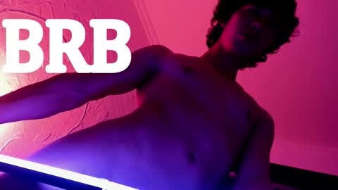 Snapshot of lucke_noor chatting on March 1, 3:03 pm Noor online show from March 1, 3:03 pm