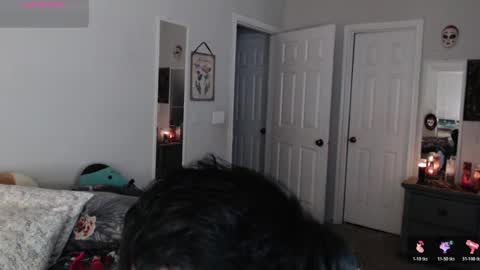 lucklucybbw online show from June 23, 5:27 am