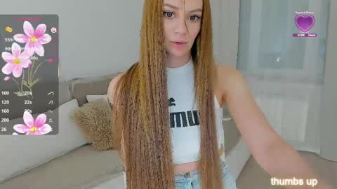 lucky__lady_ online show from June 4, 8:59 pm