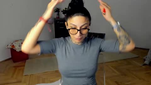 lucky_deniz online show from March 4, 8:16 pm