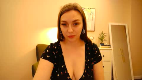 lucky_foryou_baby online show from January 14, 1:38 pm