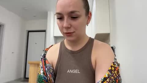 lucky_foryou_baby online show from February 22, 8:35 am