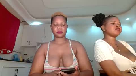 Snapshot of lucky_joy chatting on April 29, 12:27 am Lucky joy online show from April 29, 12:27 am