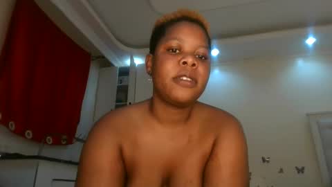 Snapshot of lucky_joy chatting on May 26, 10:06 pm Lucky joy online show from May 26, 10:06 pm