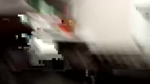 Snapshot of lucky_themilf chatting on December 18, 7:26 am lucky_themilf online show from December 18, 7:26 am