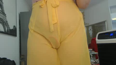 Ana online show from December 20, 12:23 pm