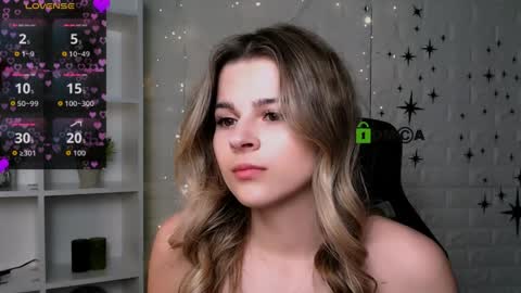 Mila Sweetheart online show from April 5, 8:17 pm